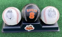 Baltimore Orioles - Cal Ripken Jr 1995 Fotoball 3 Ball Set with Stand
