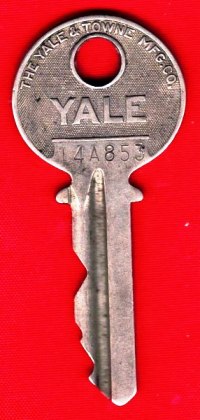 Vintage Yale Key #14A853
