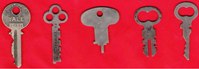 Lot #1 - 5 Different and unique keys